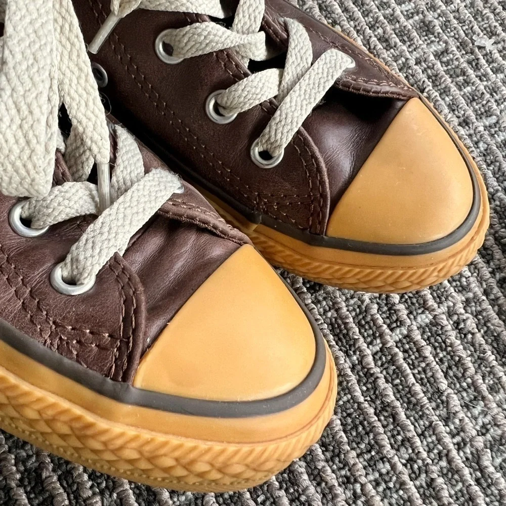 Converse leather high
